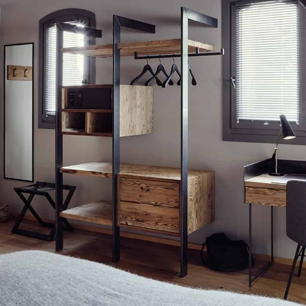 hanger frames